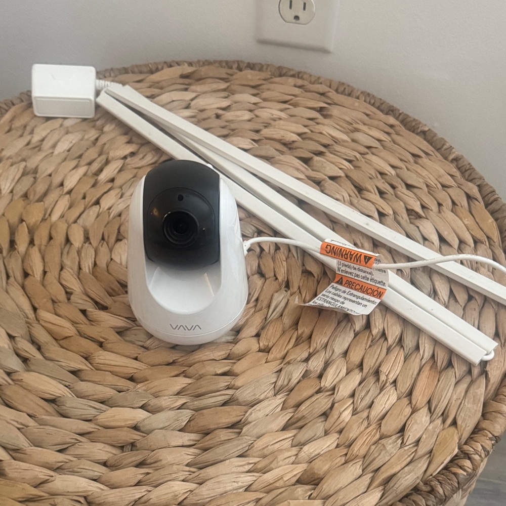 VAVA White Wi-Fi Home Security Camera Baby Camera